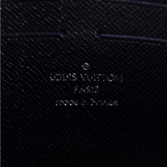 * SOLD * Louis Vuitton x Chapman Brothers Pochette - Picture 5 of 5